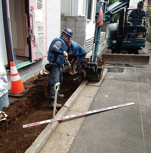 板橋区Ya邸　敷地セットバック工事完了　